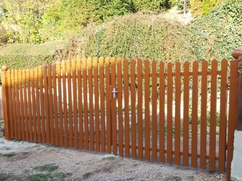 Gartenzaun aus ALU-Profilen