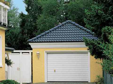 T�r-und Toranlage von H�r,mann