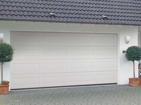 T�r-und Toranlage von H�r,mann